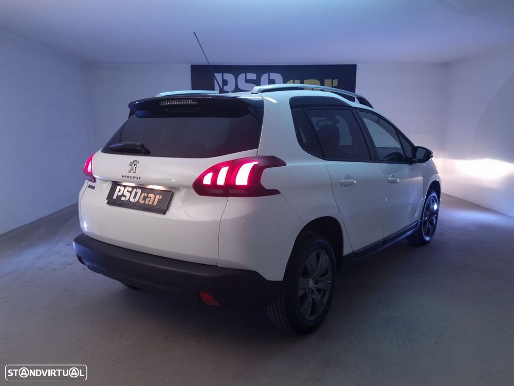 Peugeot 2008 1.6 BlueHDi Style - 9