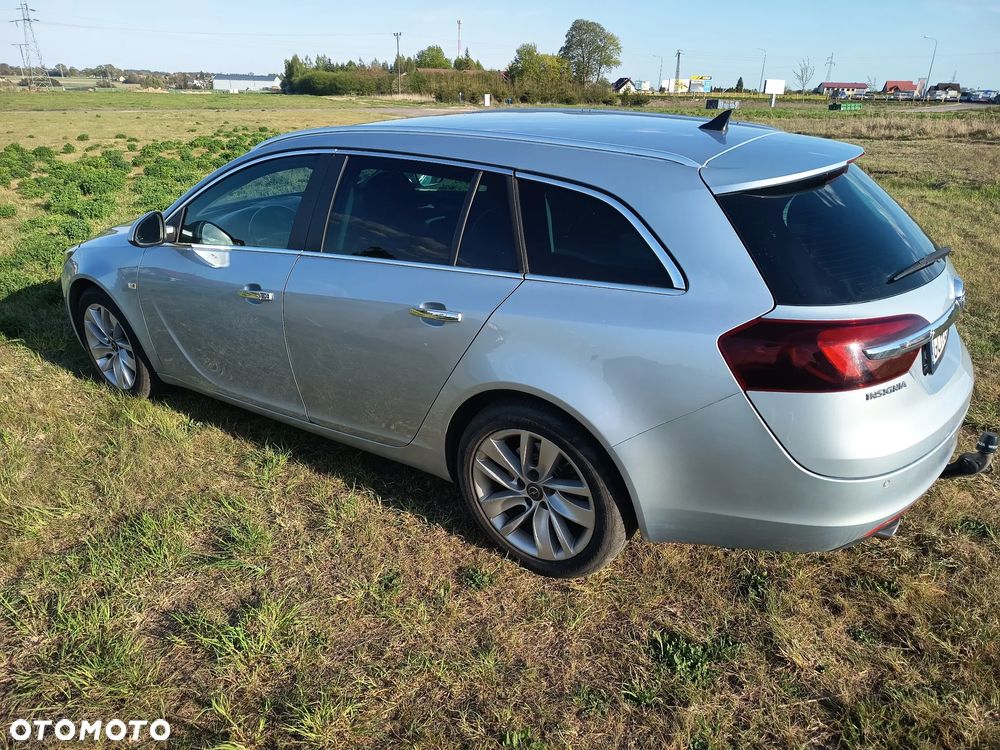 Opel Insignia - 10