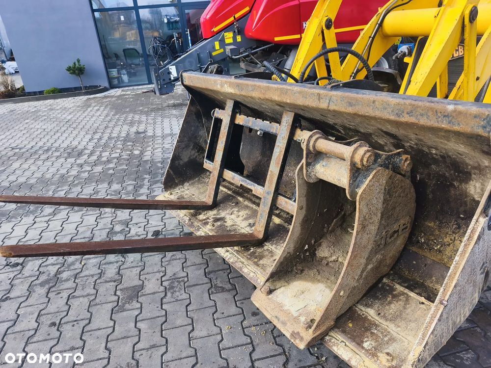 JCB 2CX - 3