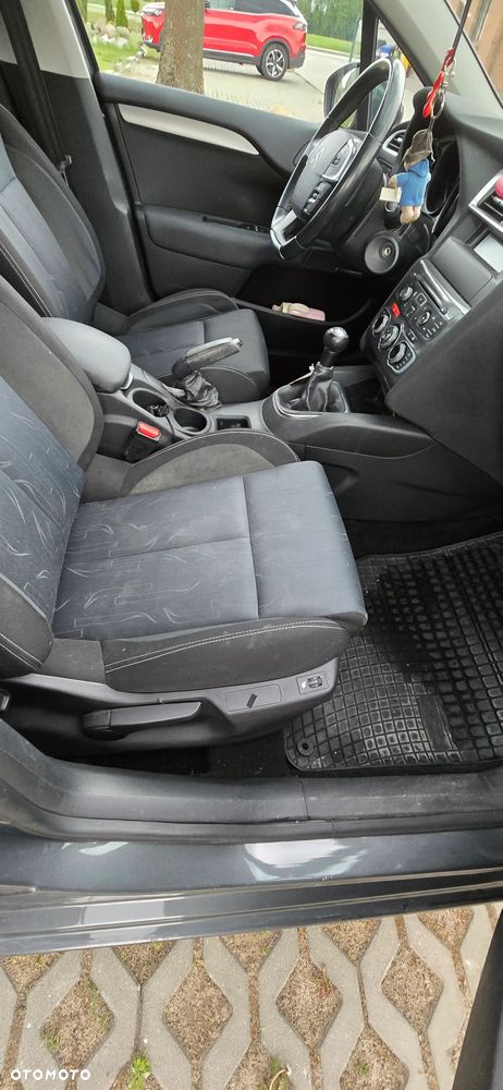 Citroën C4 VTi 120 Attraction - 12