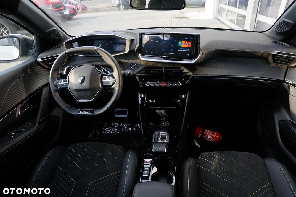 Peugeot 208 1.2 mHEV GT - 15
