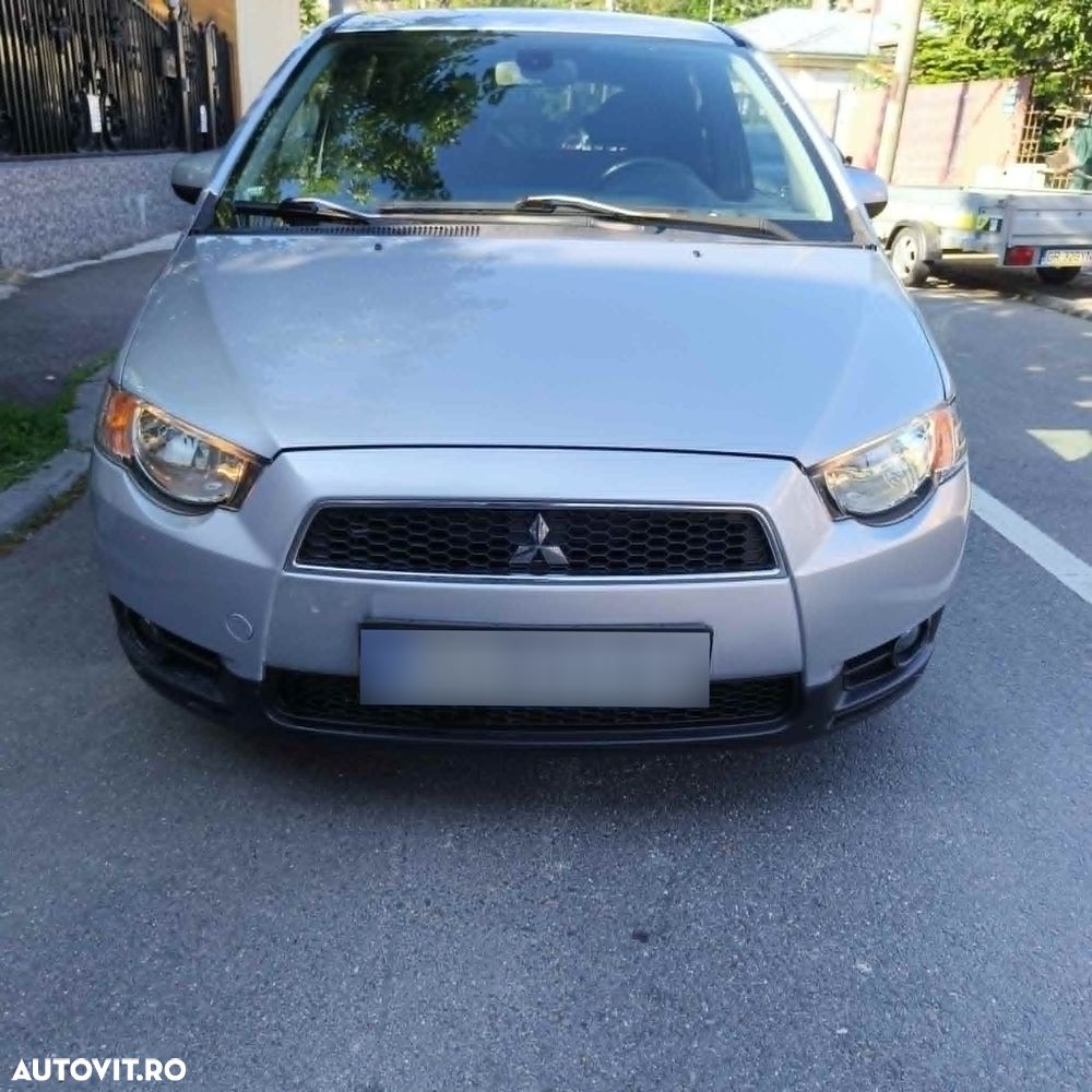 Mitsubishi Colt 1.3 Invite - 1
