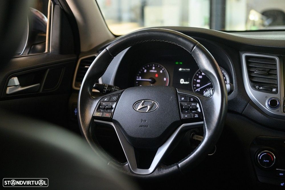 Hyundai Tucson 1.7 CRDi Executive - 46
