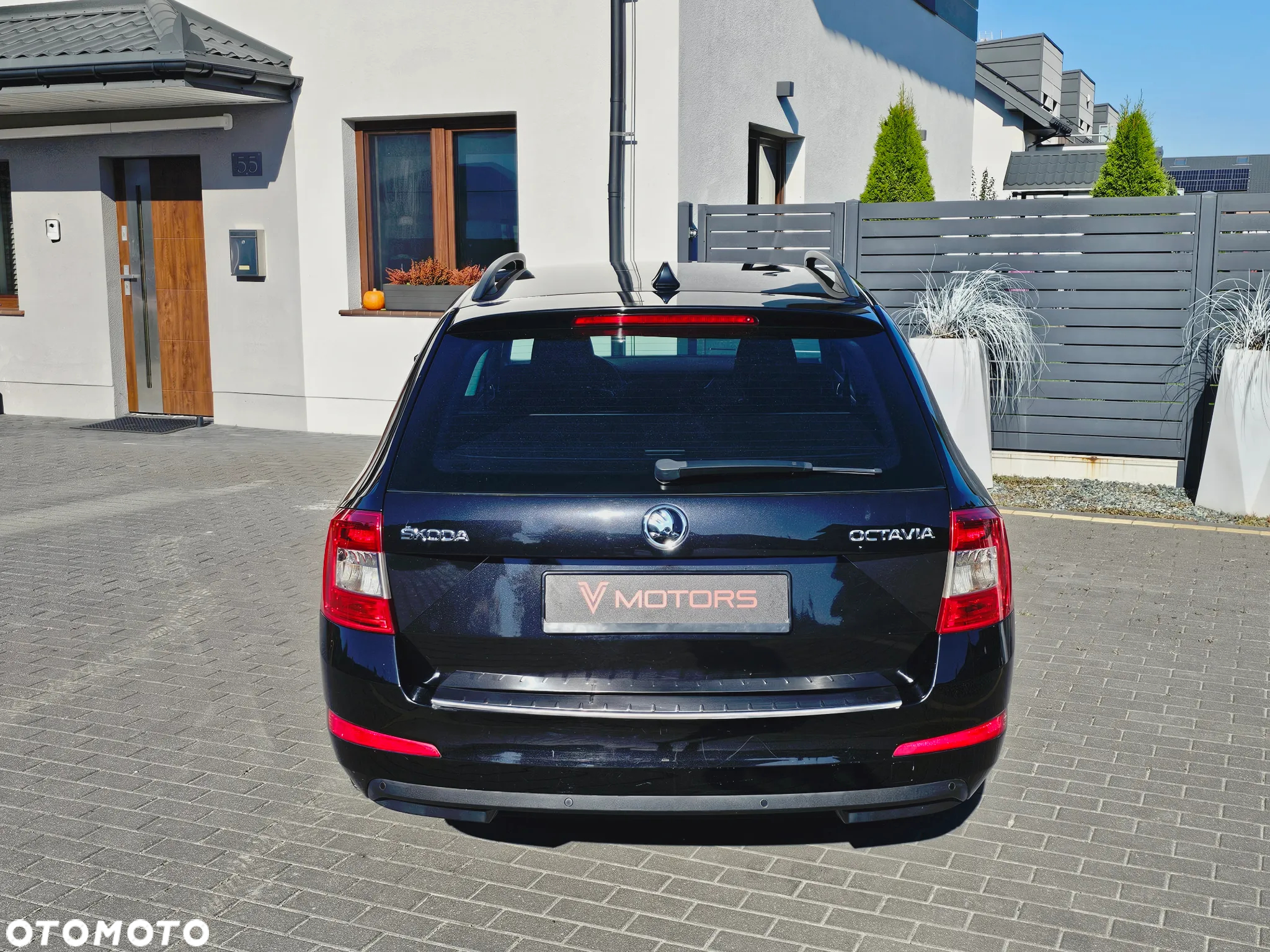Skoda Octavia Combi 1.6 TDI (Green tec) DSG Joy - 9