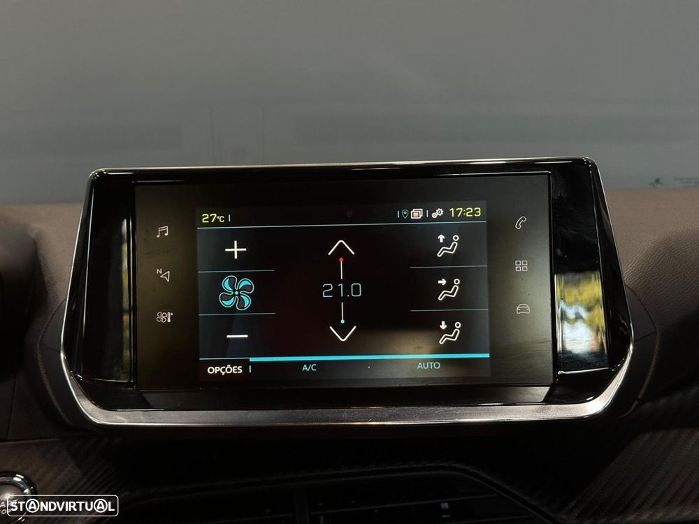 Peugeot e-208 50 kWh Active Pack - 12