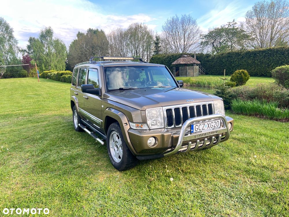 Jeep Commander - 1