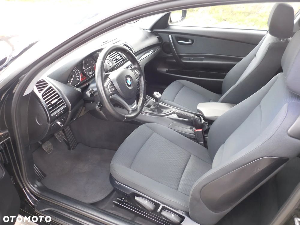BMW Seria 1 - 15
