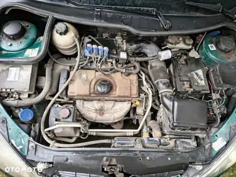 Peugeot 206 - 6