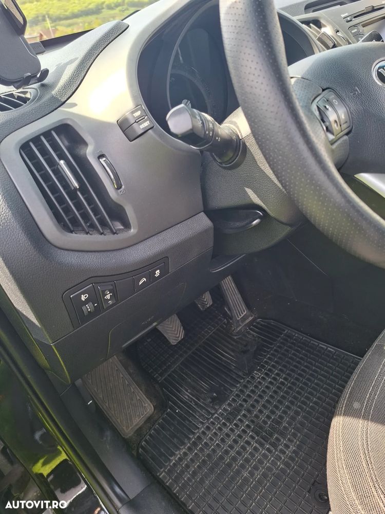 Kia Sportage 1.6 GSL MT 4x2 CLASSIC - 9