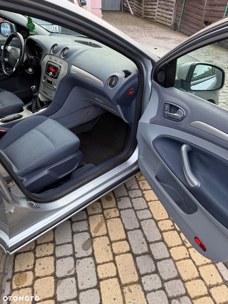 Ford Mondeo - 5