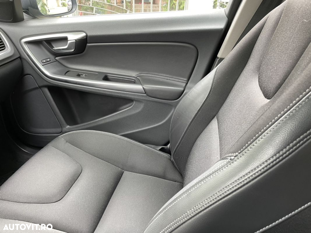 Volvo S60 - 12