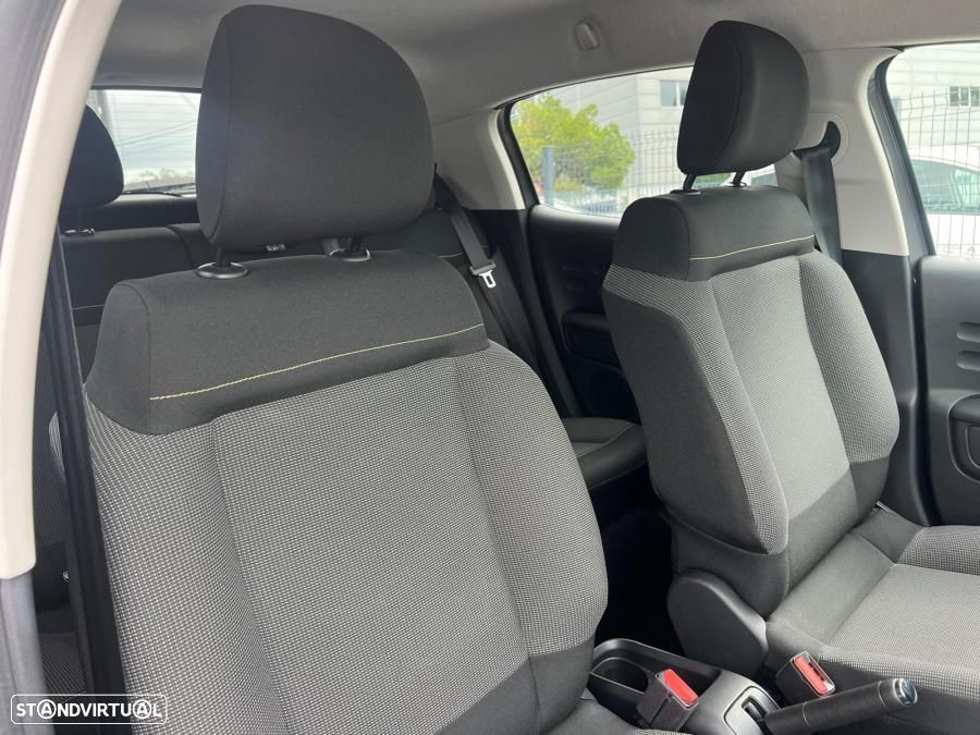 Citroën C3 1.2 PureTech Max EAT6 - 6