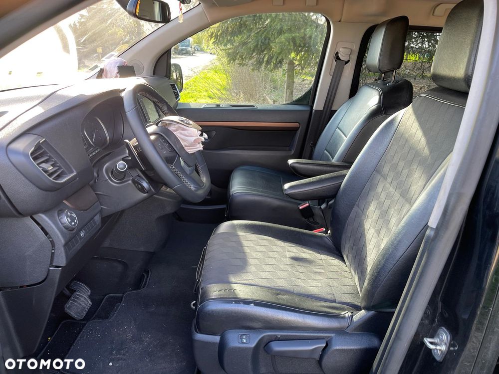 Toyota Proace Verso 2.0 D4-D Long VIP - 17