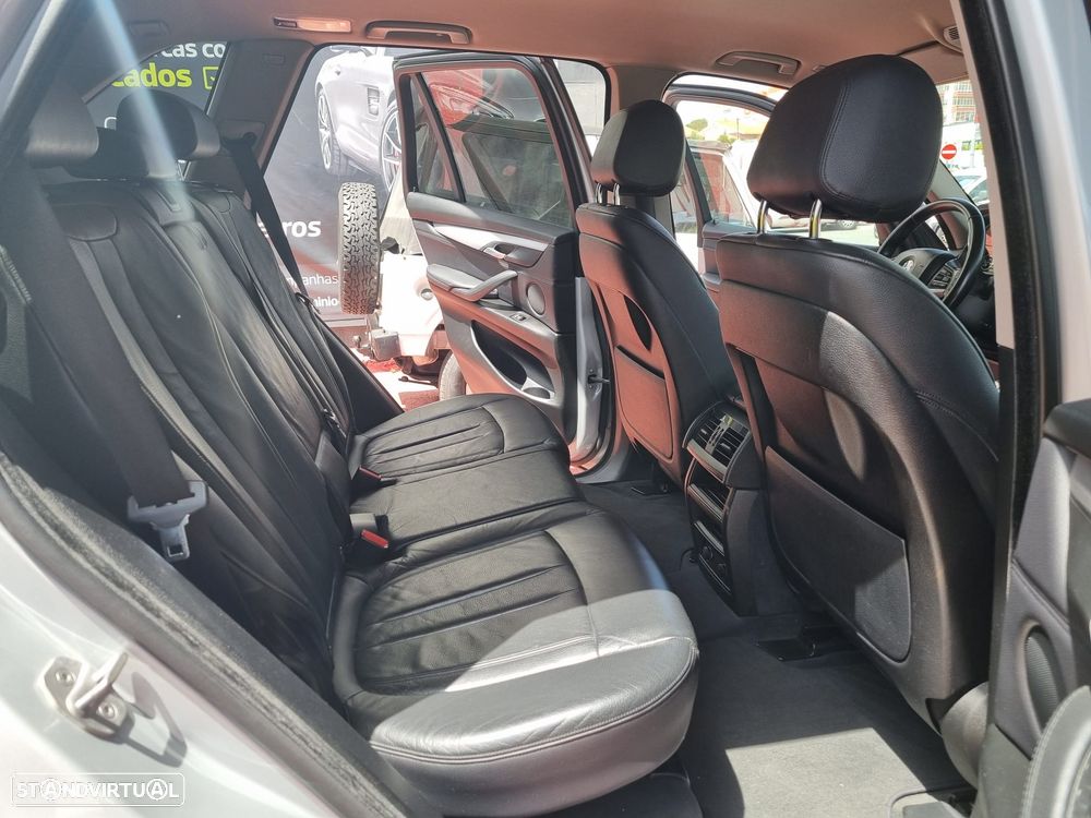 BMW X5 25 d sDrive Comfort 7L - 29