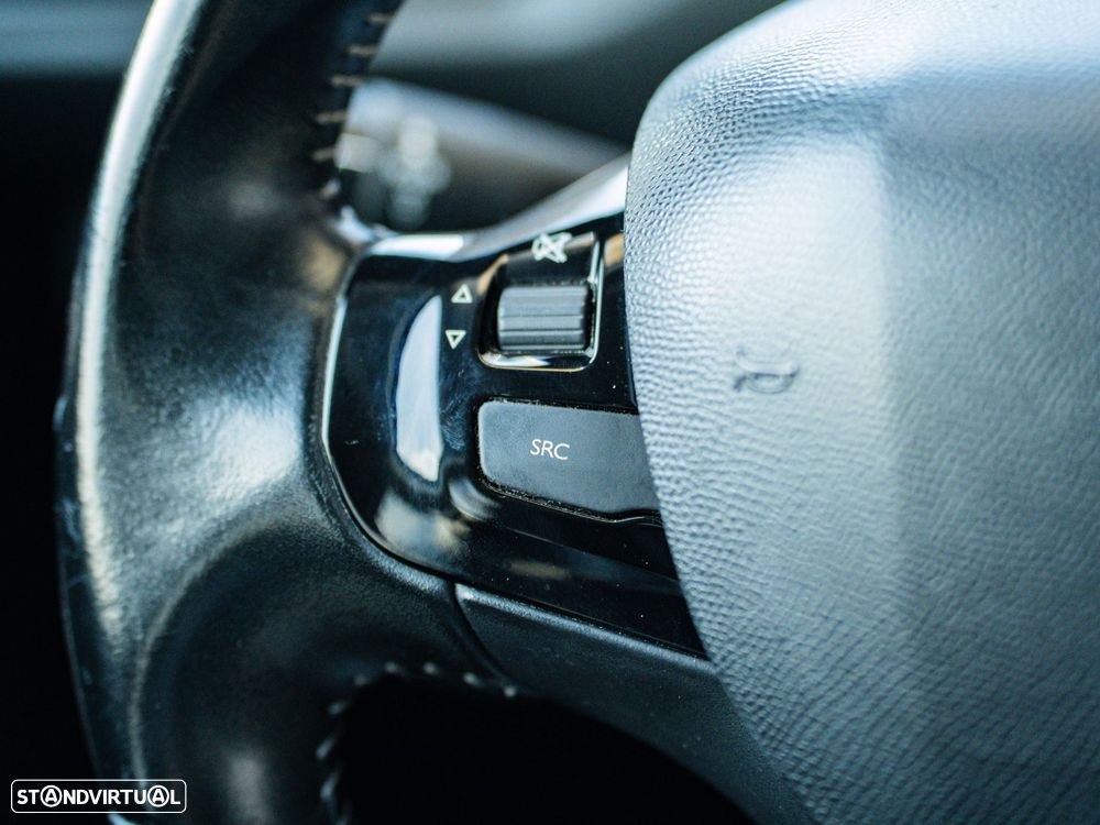 Peugeot 308 SW 1.5 BlueHDi Style - 30