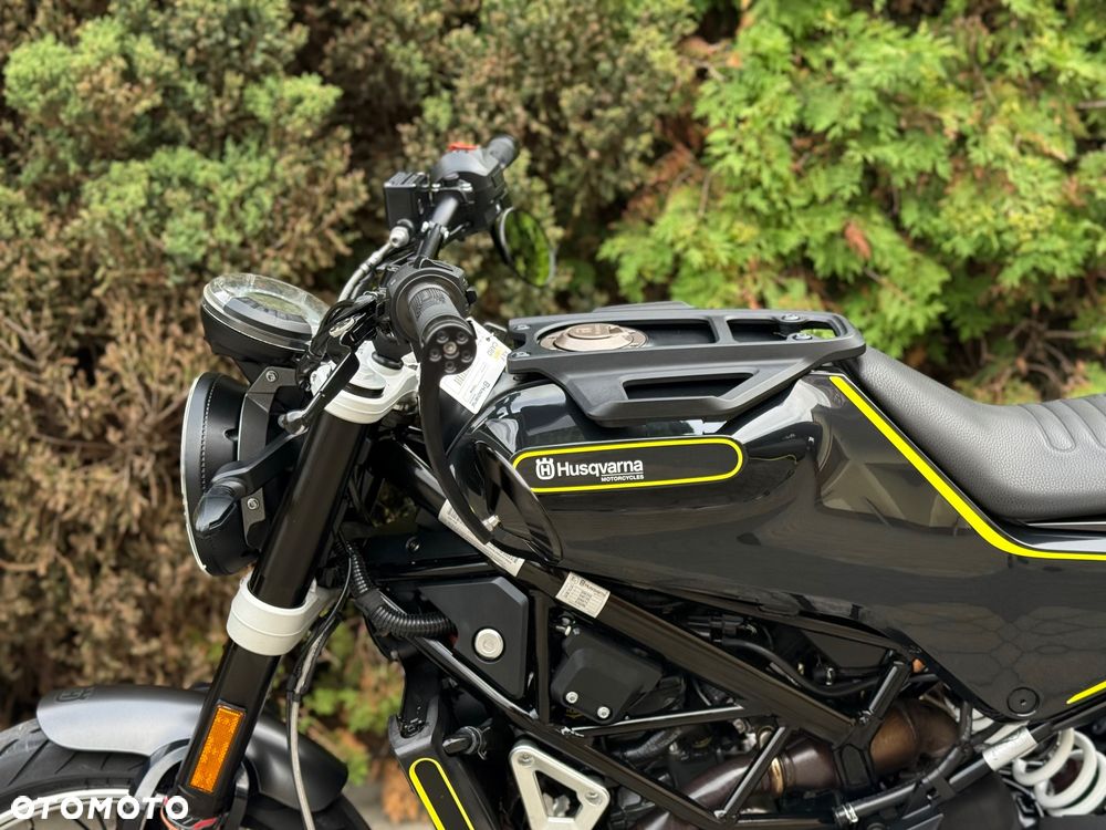 Husqvarna Svartpilen - 28