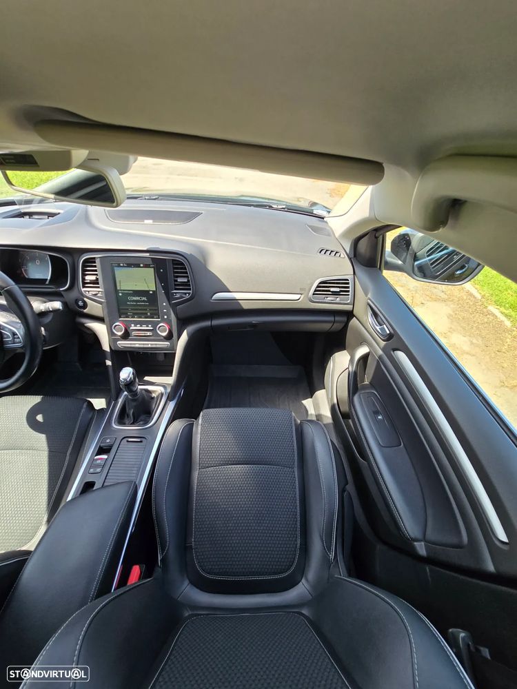Renault Mégane 1.5 dCi Bose Edition - 17