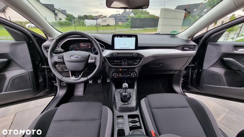 Ford Focus 1.0 EcoBoost 99g Start-Stopp-System Titanium - 33