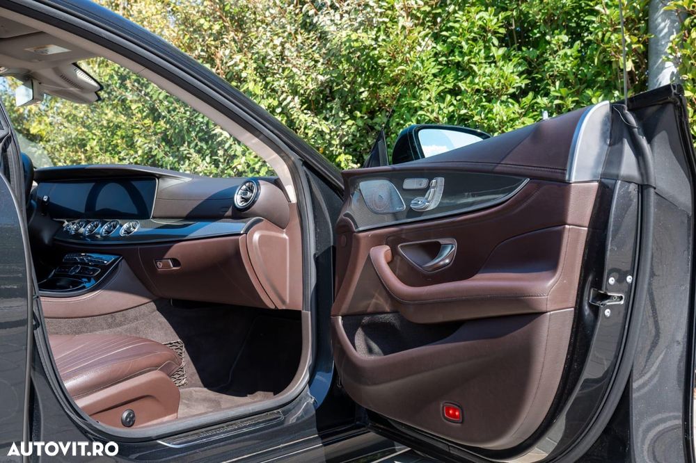 Mercedes-Benz CLS 300 d 9G-TRONIC AMG Line - 14