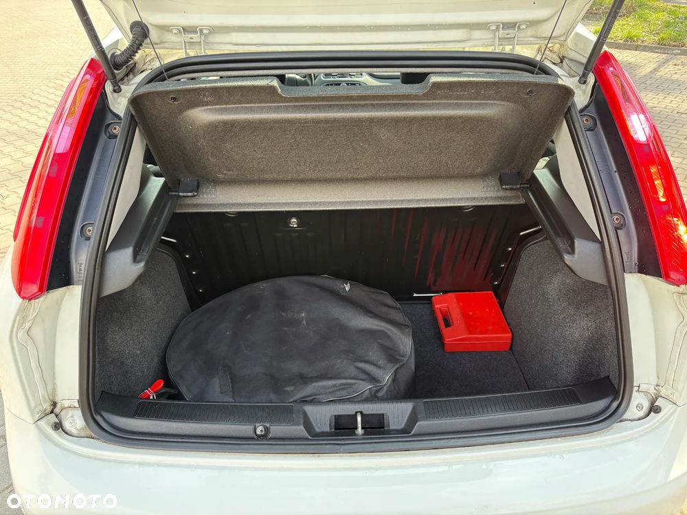 Fiat Punto 1.2 Easy - 10