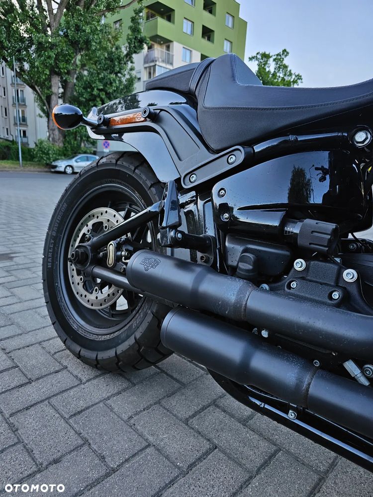 Harley-Davidson Softail Fat Bob - 2