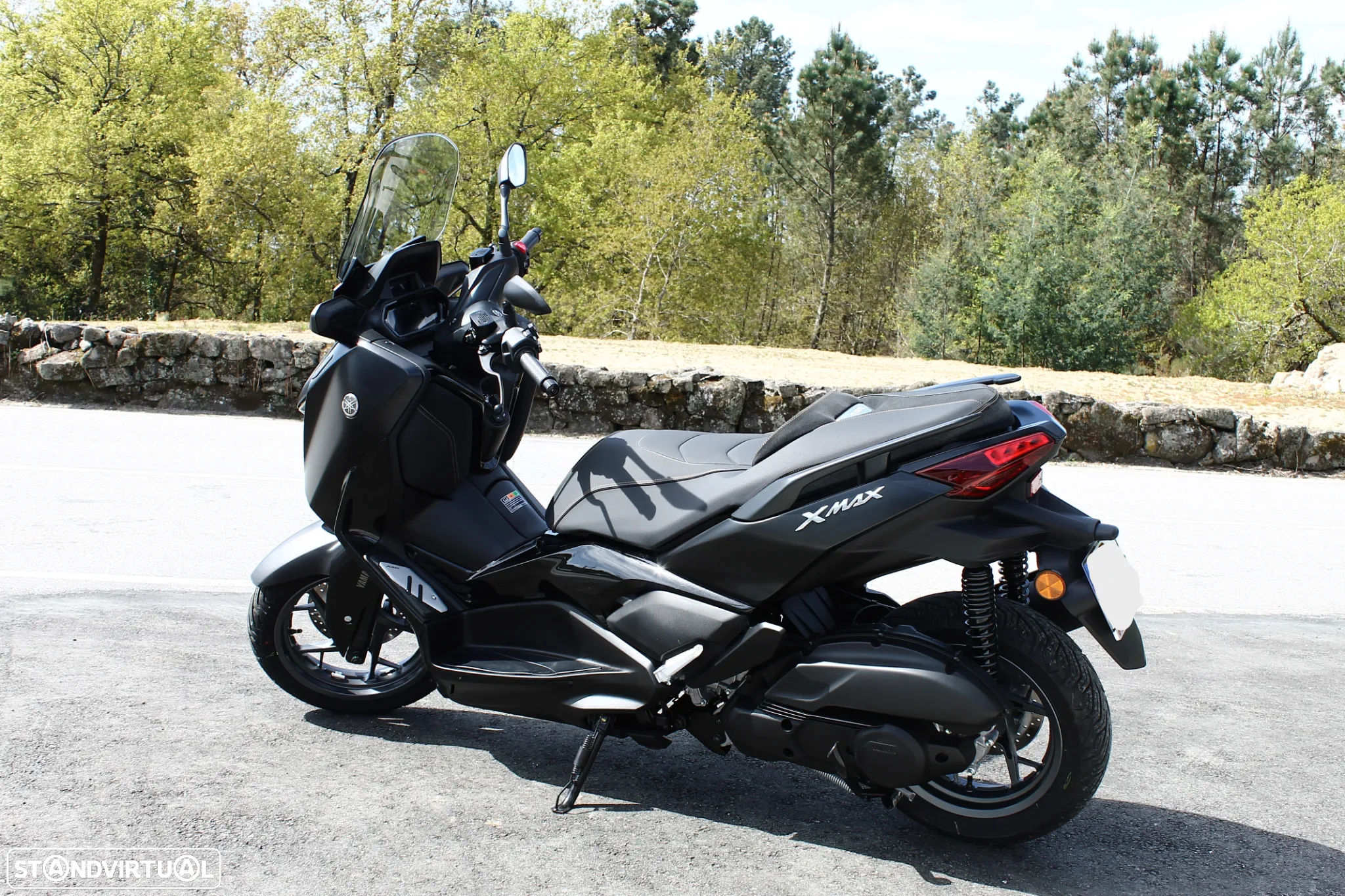 Yamaha X-Max Tech Max - 16