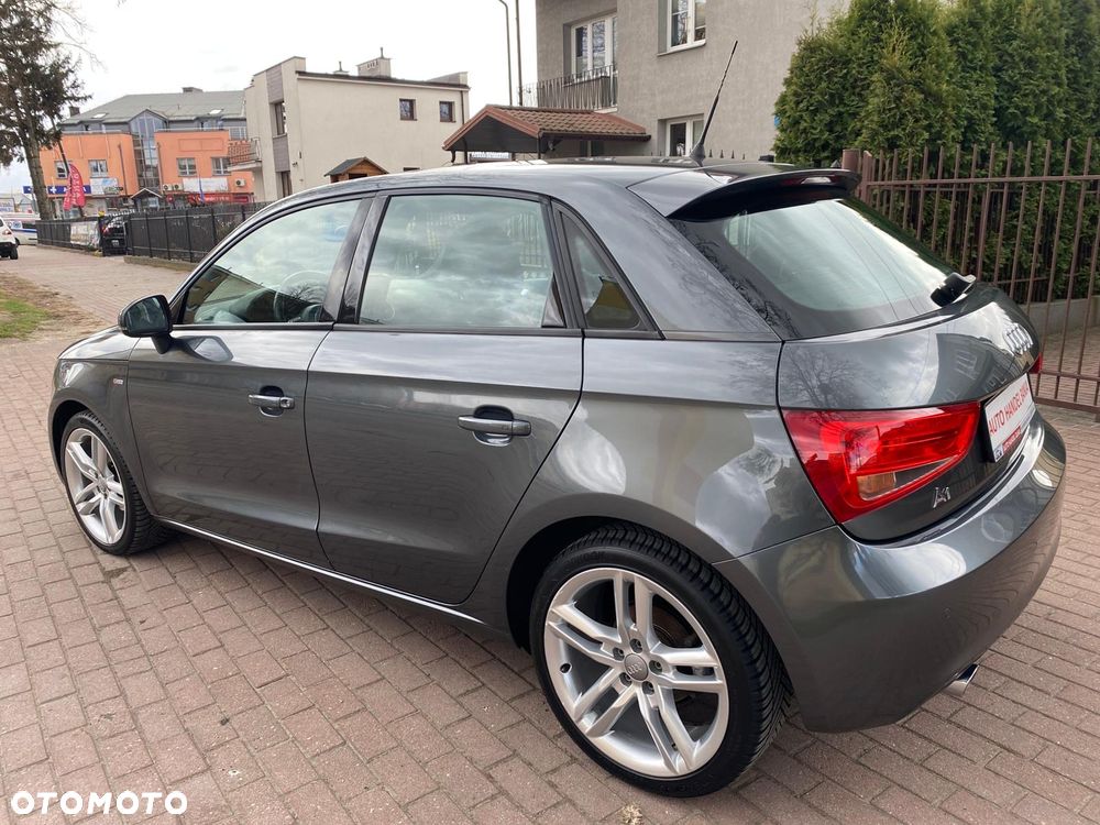 Audi A1 Sportback 1.6 TDI S tronic S line Sportpaket - 29