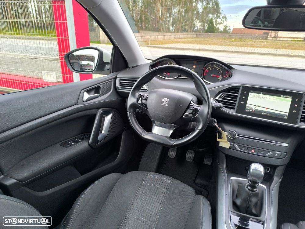 Peugeot 308 PureTech 130 GPF Stop & Start Allure - 39