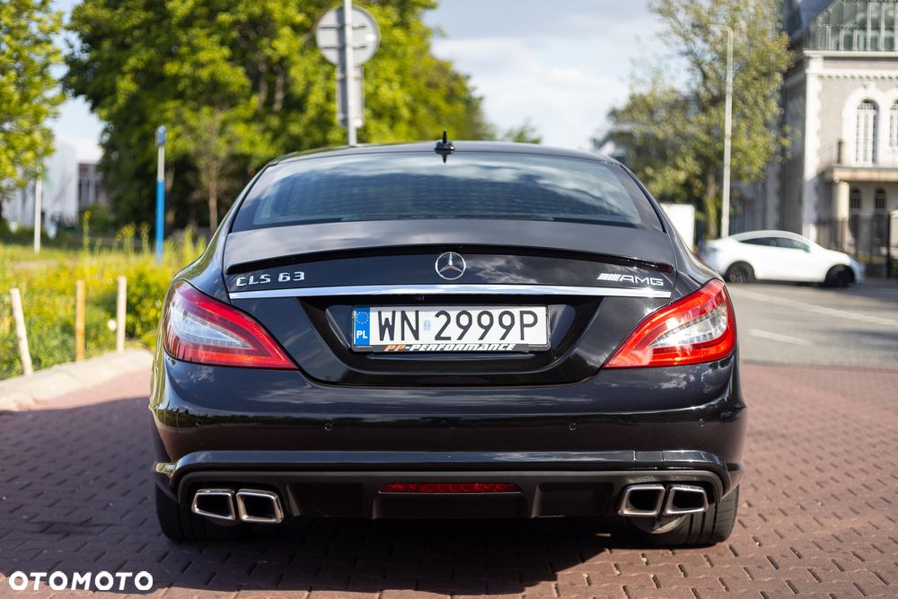 Mercedes-Benz CLS 63 AMG - 17