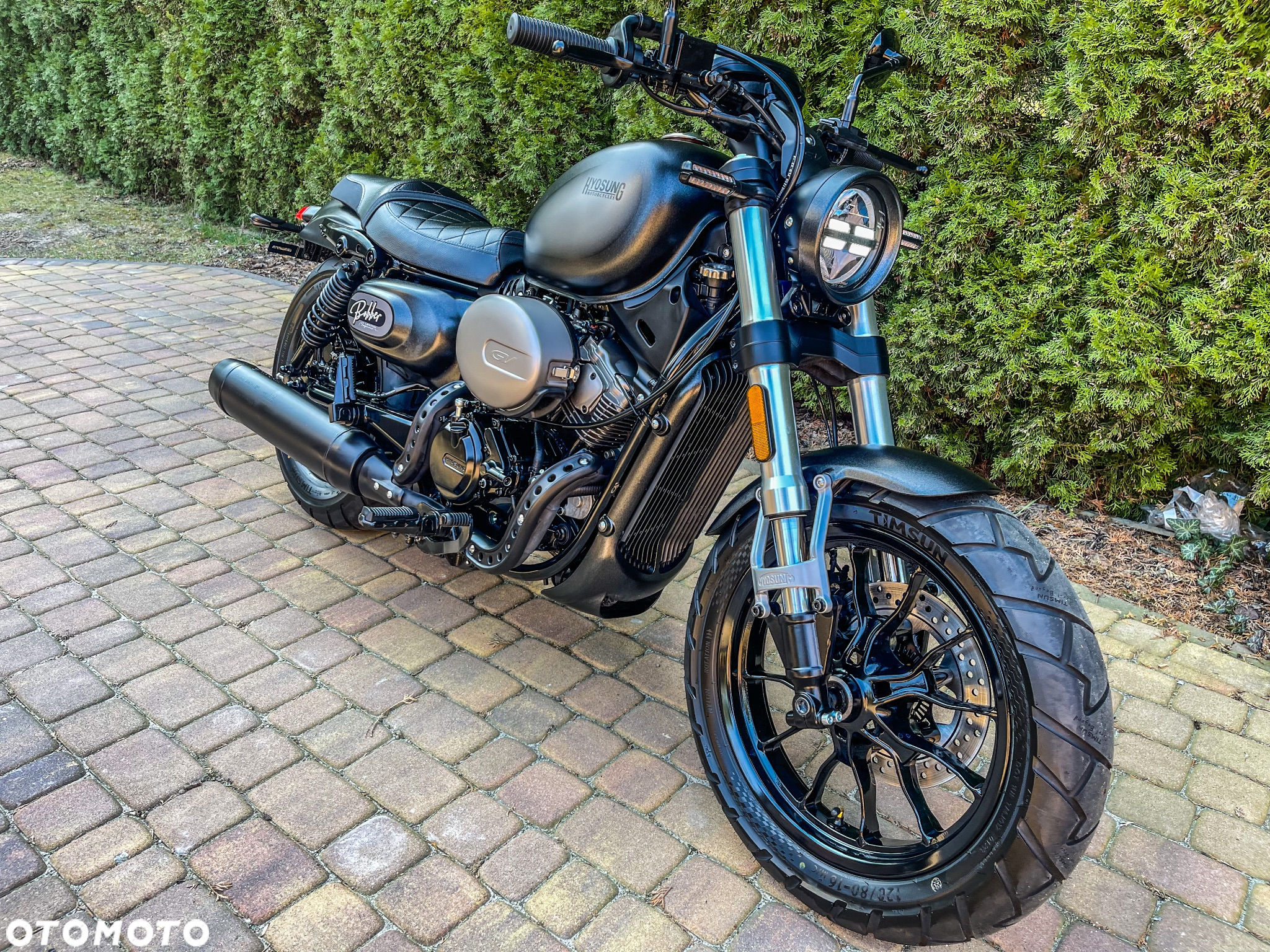 Hyosung GV - 14