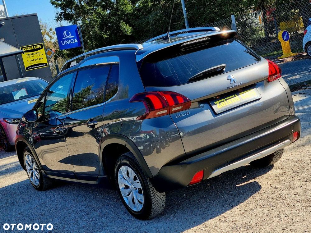 Peugeot 2008 1.5 BlueHDi Allure S&S - 7