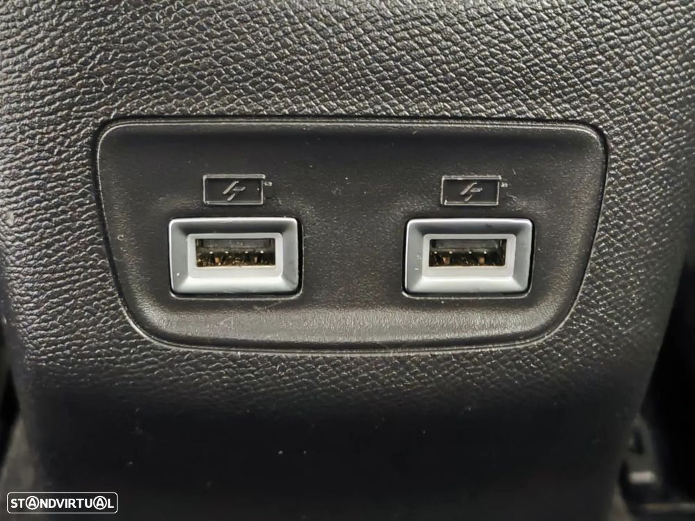 Peugeot 208 1.2 PureTech Allure Pack - 60