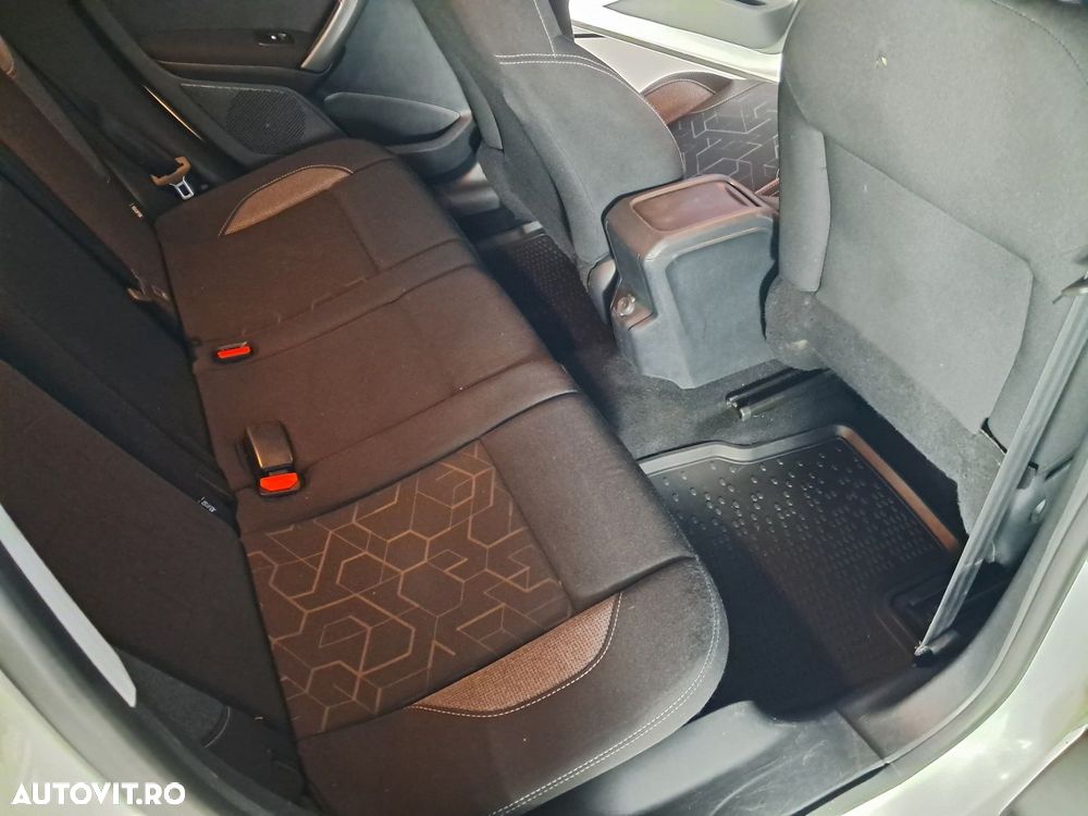Peugeot 2008 - 18