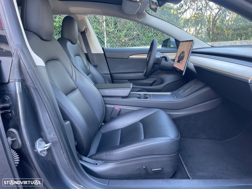 Tesla Model 3 Standard RWD - 22
