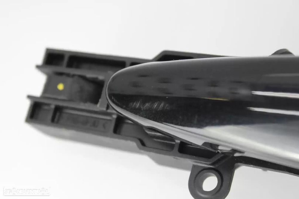 MANIPULO EXTERIOR FRONTAL ESQUERDO BMW 1 COUPÉ 2010 - - 2