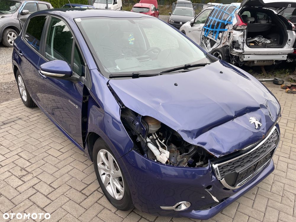 Peugeot 208 82 PureTech Style - 24