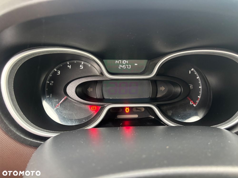 Renault Trafic - 10