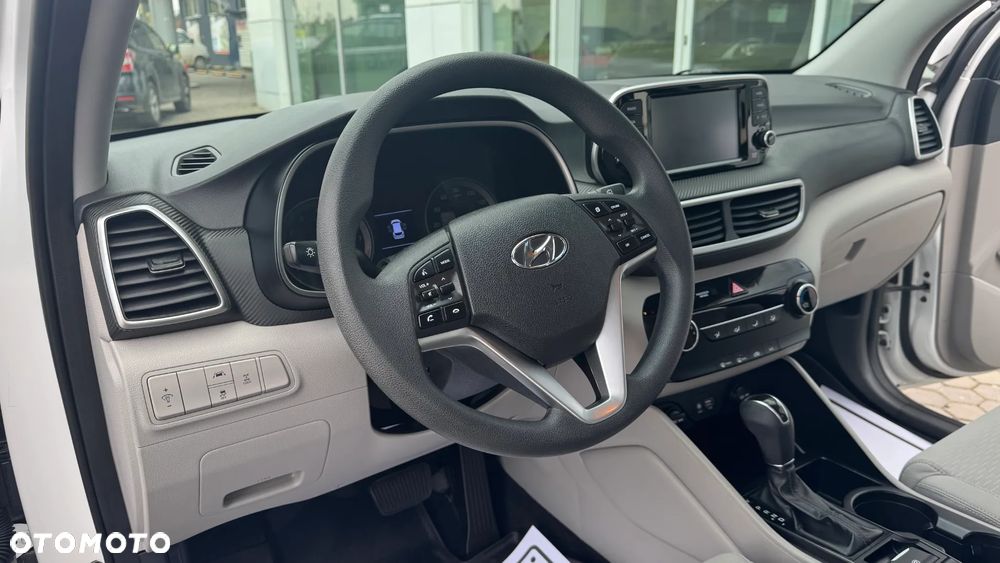 Hyundai Tucson - 24