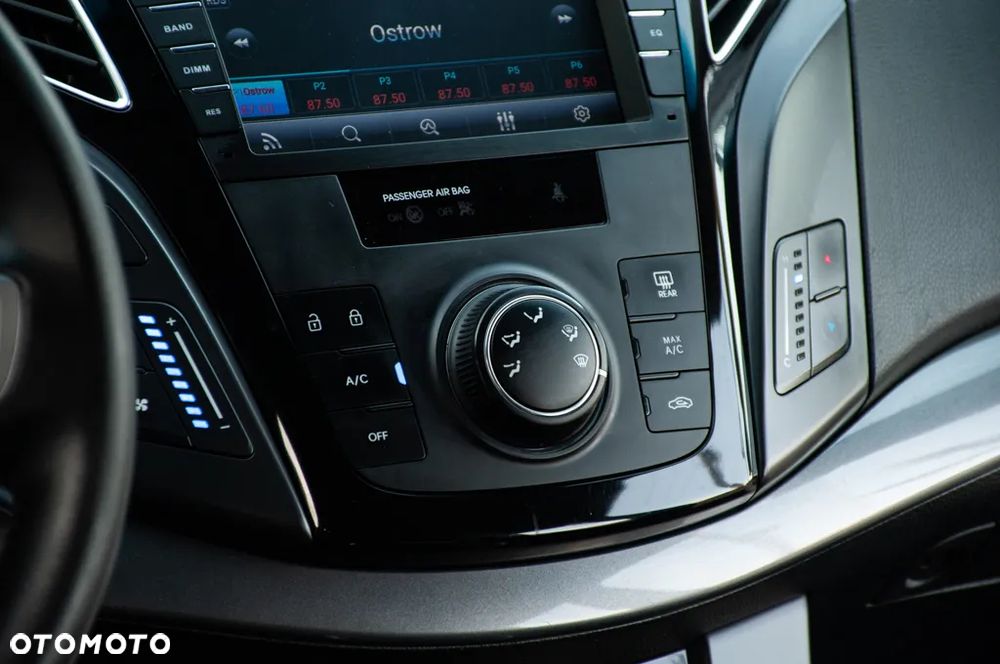 Hyundai i40 i40cw 1.6 Fifa World Cup Edition - 31