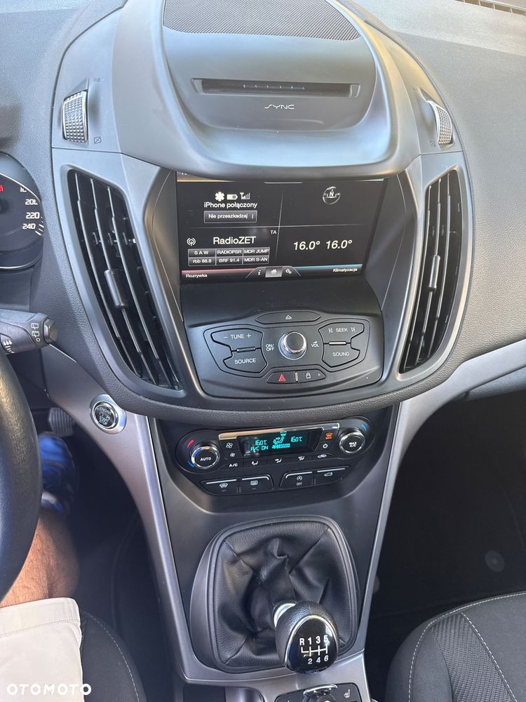 Ford Kuga - 20