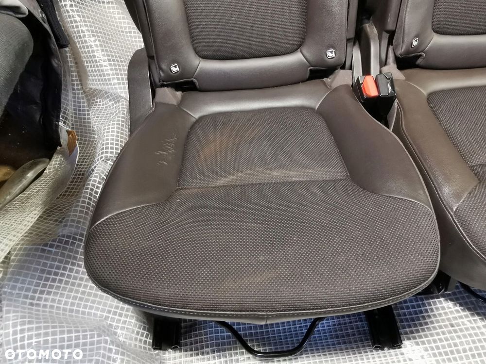 RENAULT ESPACE V 5 14-19 FOTELE TYŁ TYLNE PÓŁSKÓRA GRZANE 3 SZTUKI 2GI RZĄD - 4