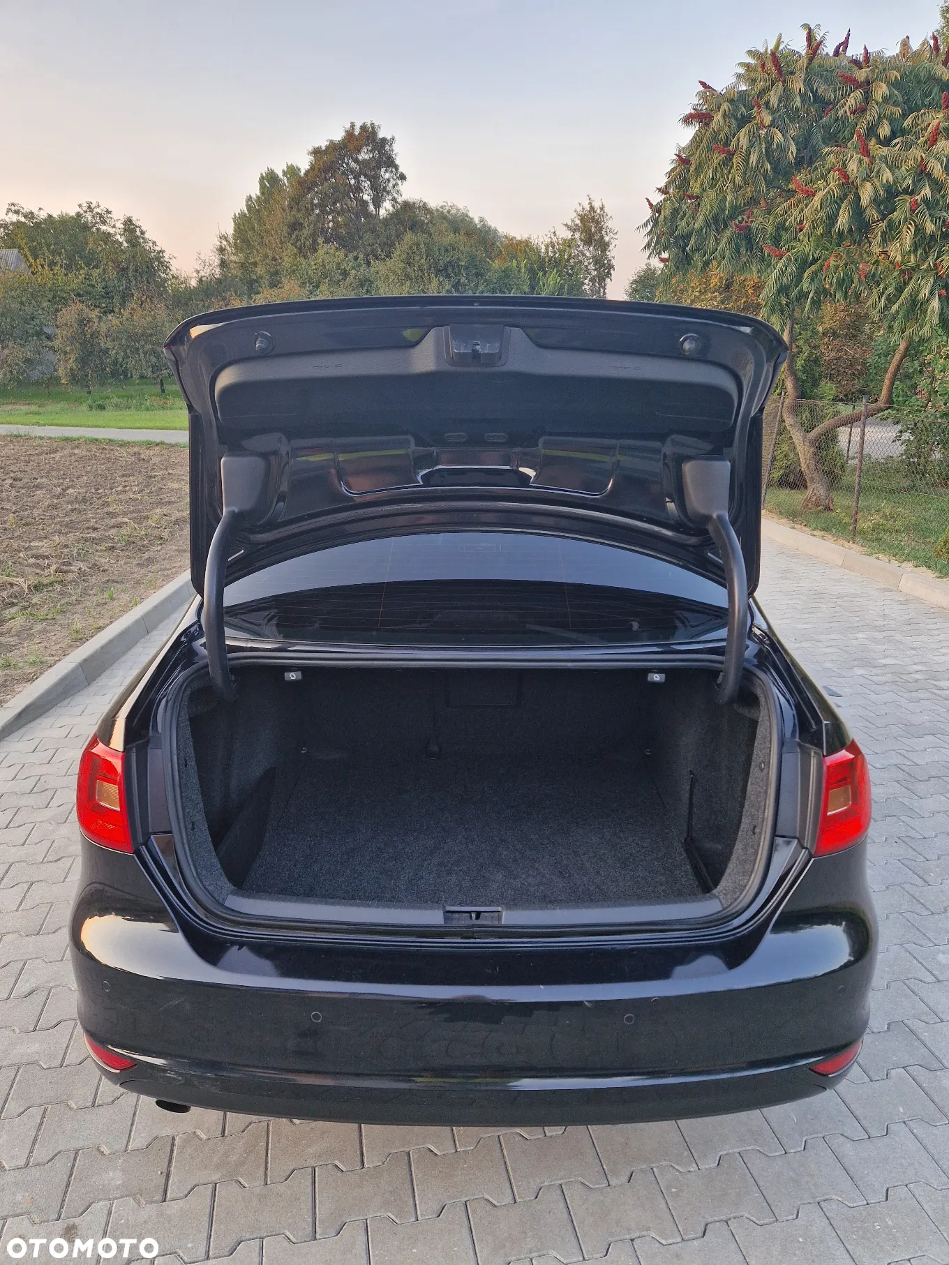 Volkswagen Jetta 1.6 TDI BMT Comfortline - 10