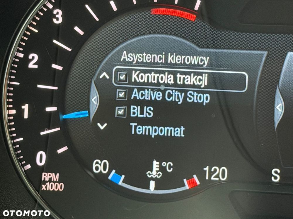 Ford Mondeo SW TDCi Bi-Turbo PowerShift-Aut Vignale - 35