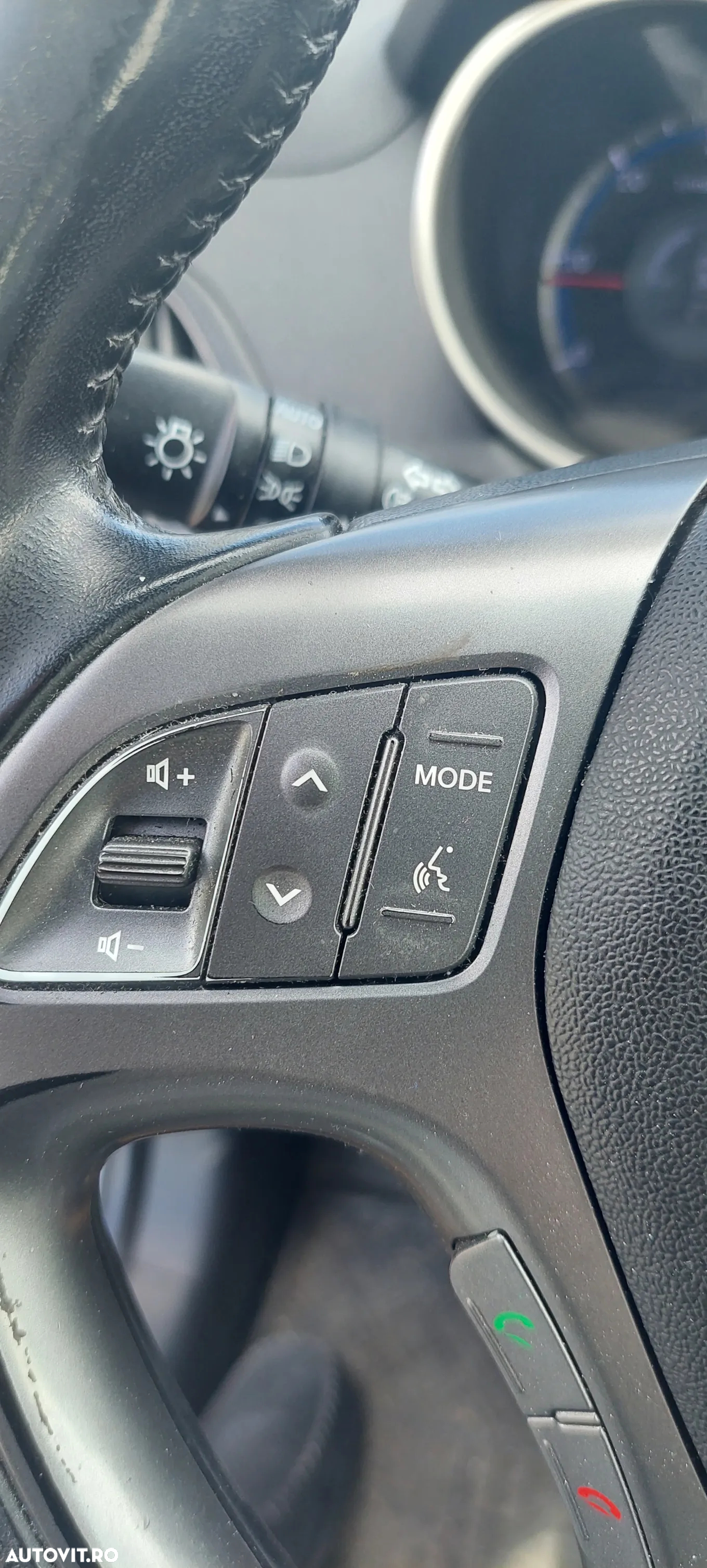 Hyundai ix35 - 11