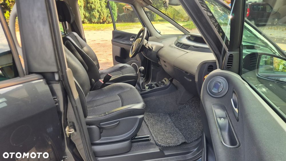 Renault Espace 2.2 dCi Expression - 10