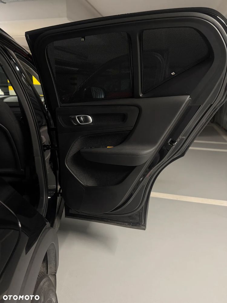 Volvo XC 40 T3 - 12