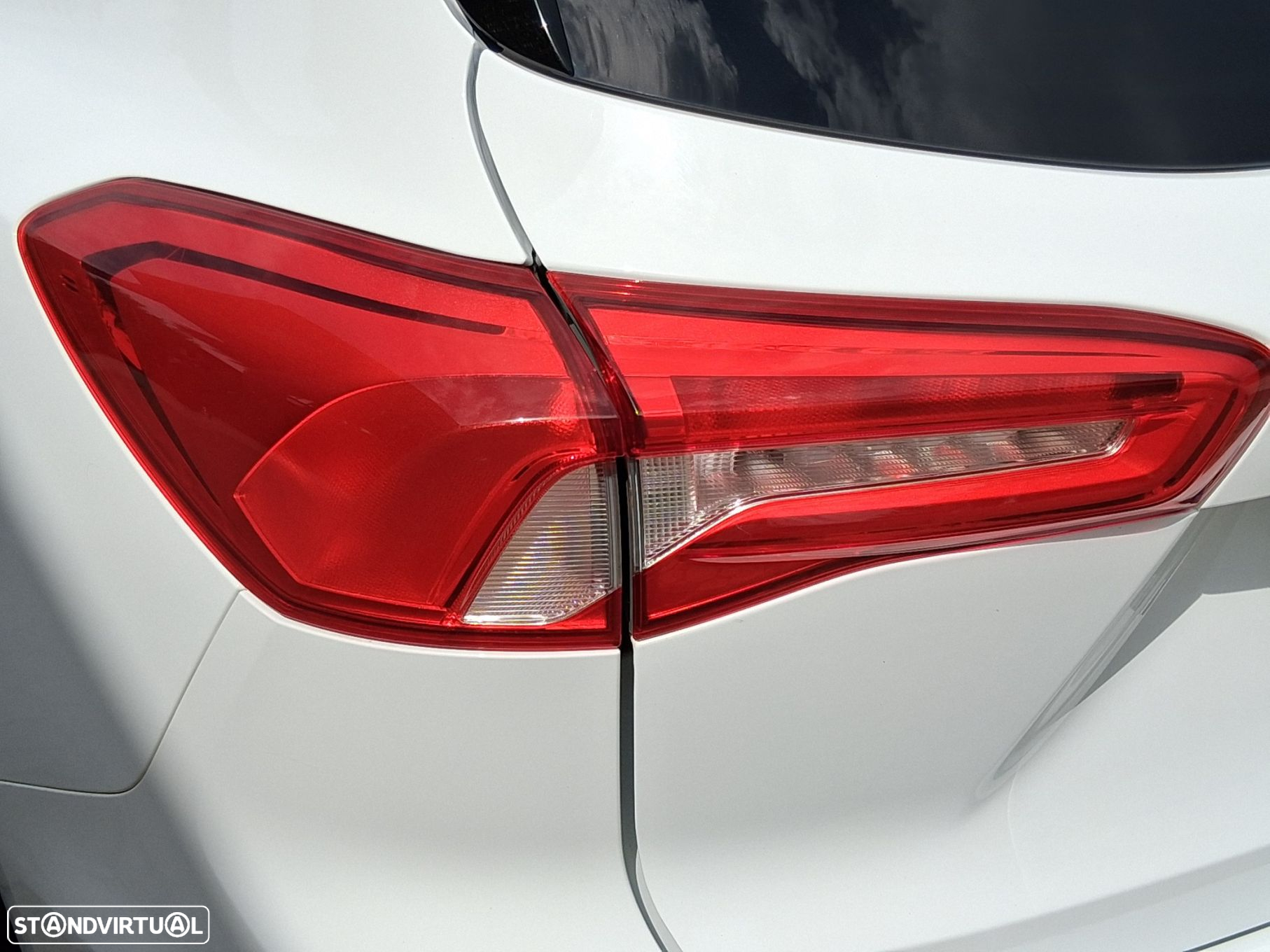 Ford Focus SW 1.0 EcoBoost ST-Line - 21
