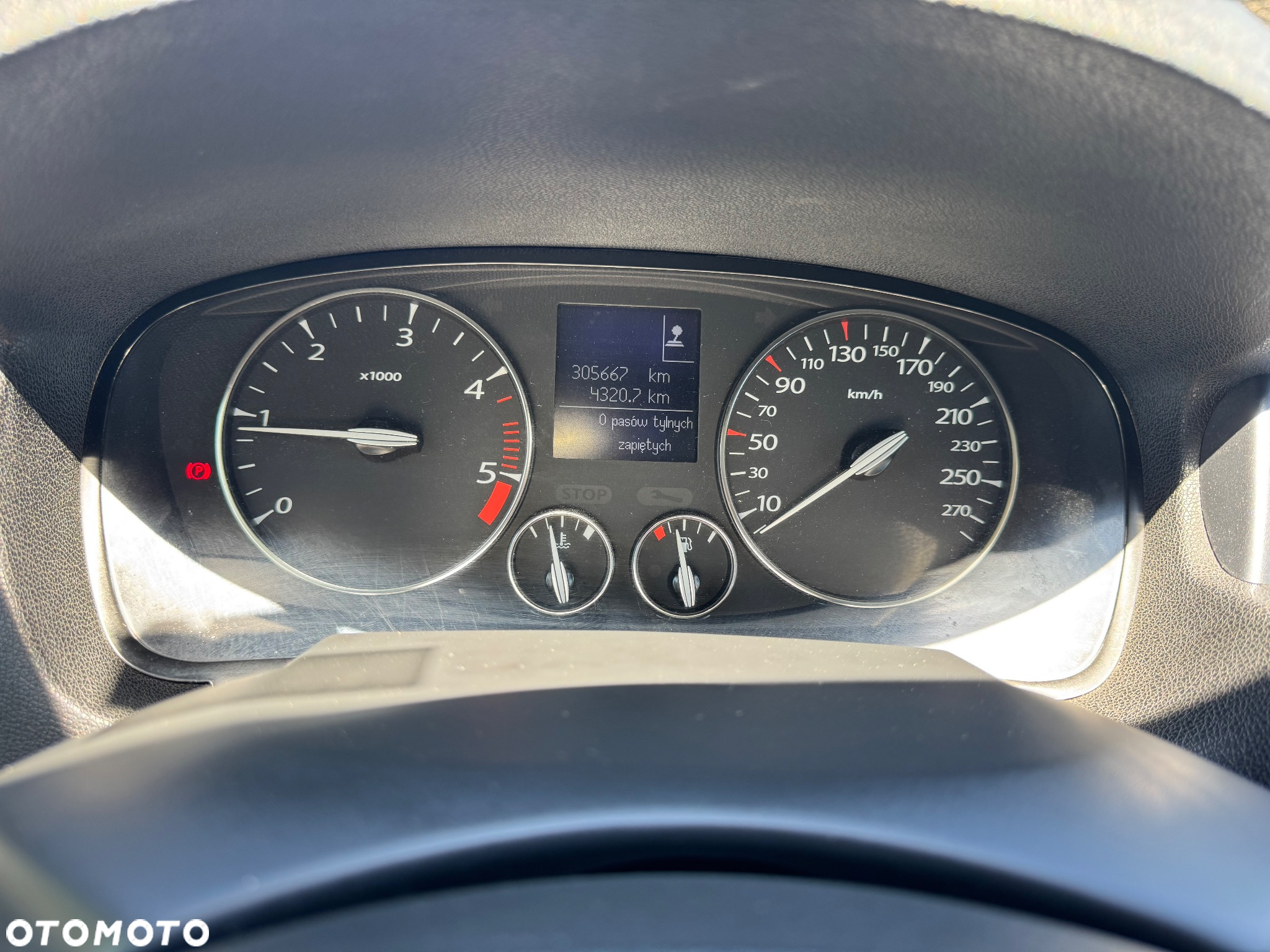 Renault Laguna Grandtour dCi 150 FAP GT - 15