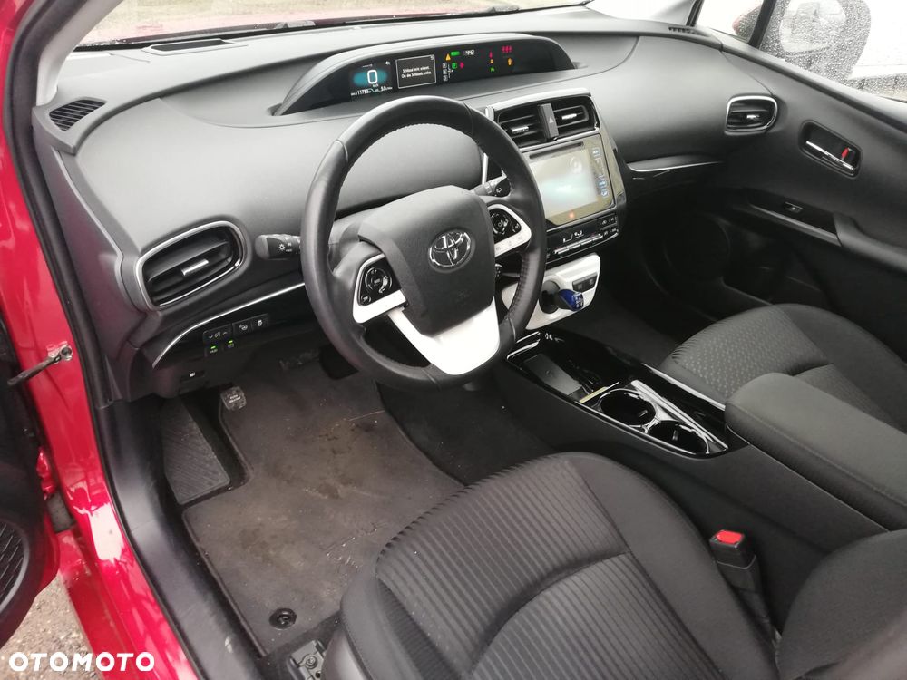 Toyota Prius Hybrid Executive - 6