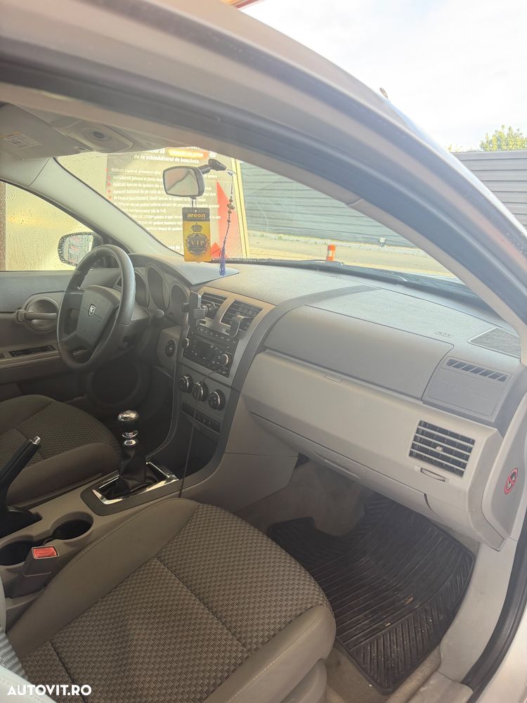 Dodge Avenger 2.0L CRD SXT - 8